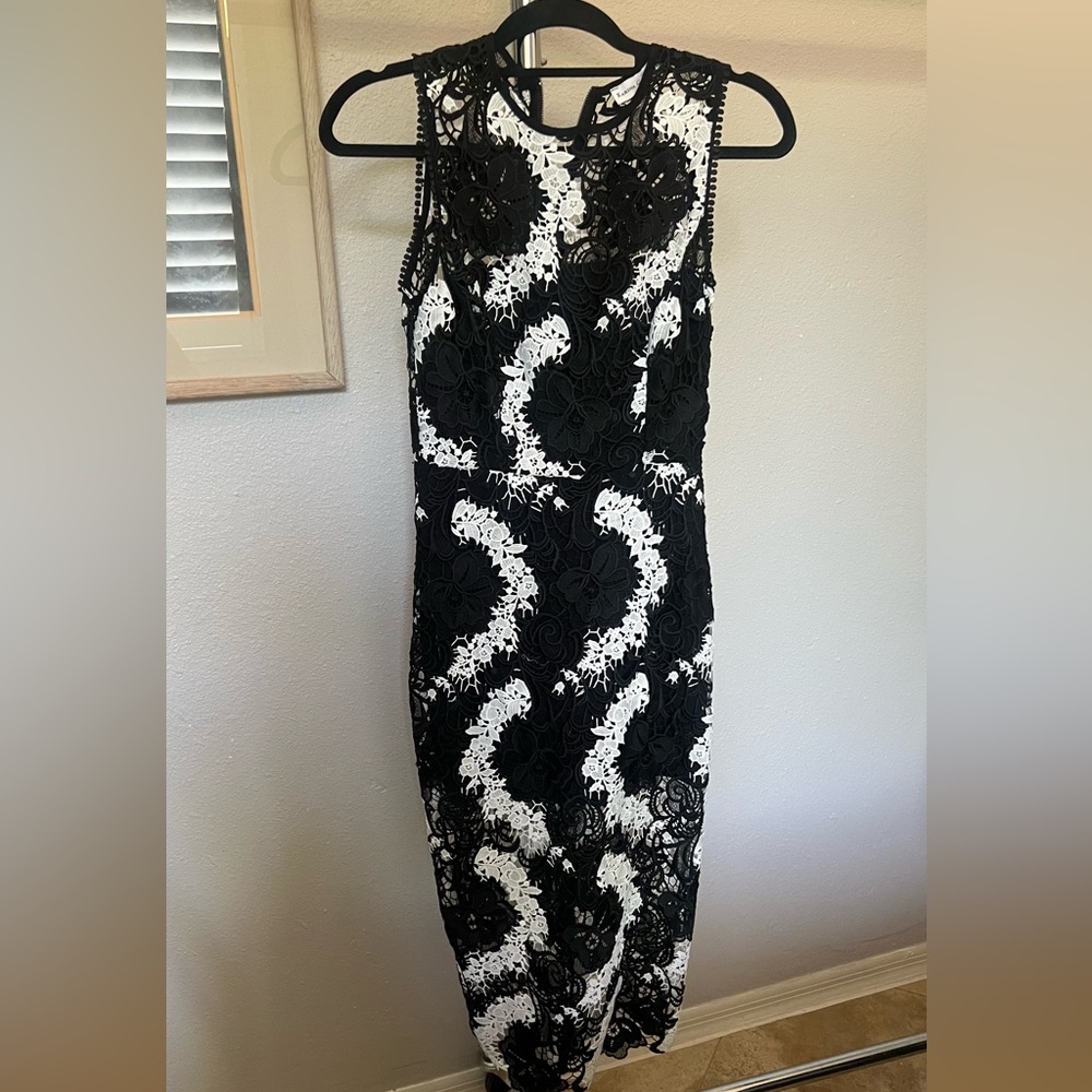 KARINA GRIMALDI maura lace Sheath dress black & white lace XS - Picture 4 of 4